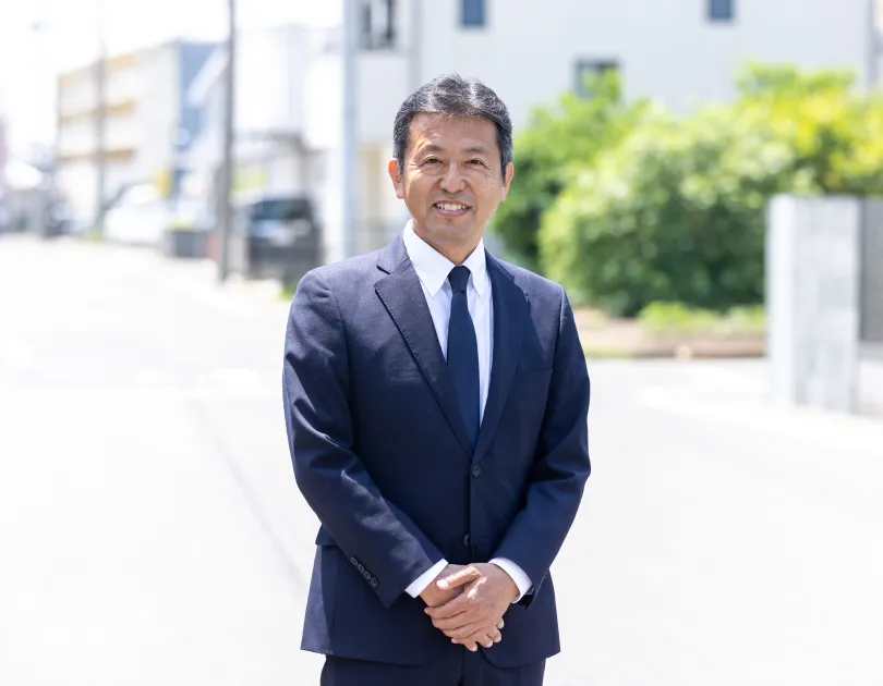 住宅アドバイザーの稲村の写真。