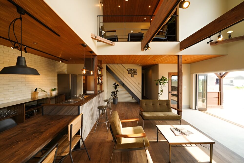 HOLOS HOME (ホロス ホーム)